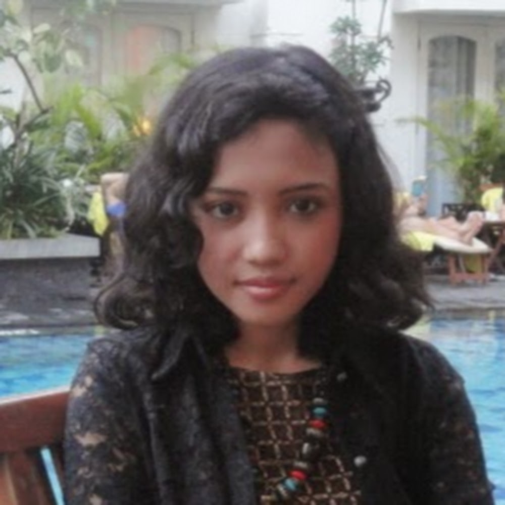 Meet your Posher, Hidayatun